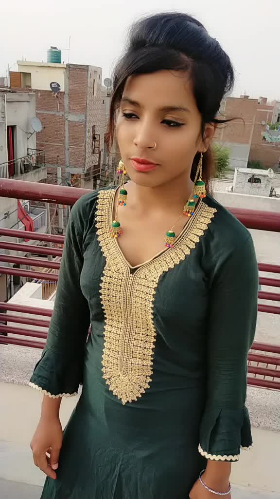 @❣️Aarohi manisha❣️