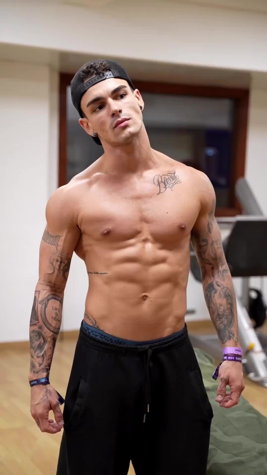 @Yuri Pennisi