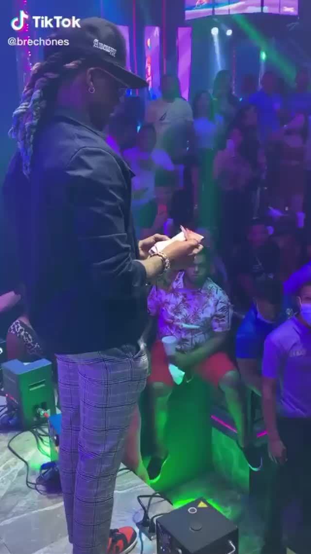 @Lanataoficiial