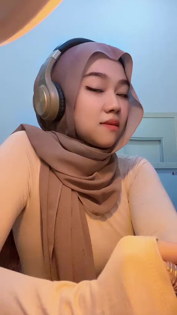 @Jilbabhot
