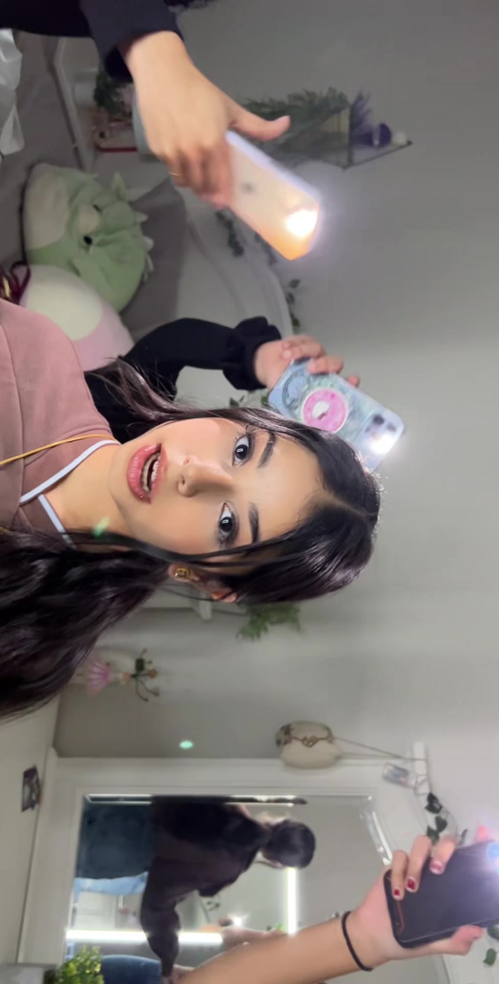 @𝓶𝓮𝓮𝓷𝓾