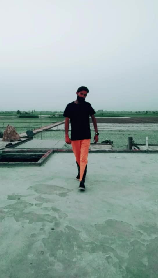@sukhreet