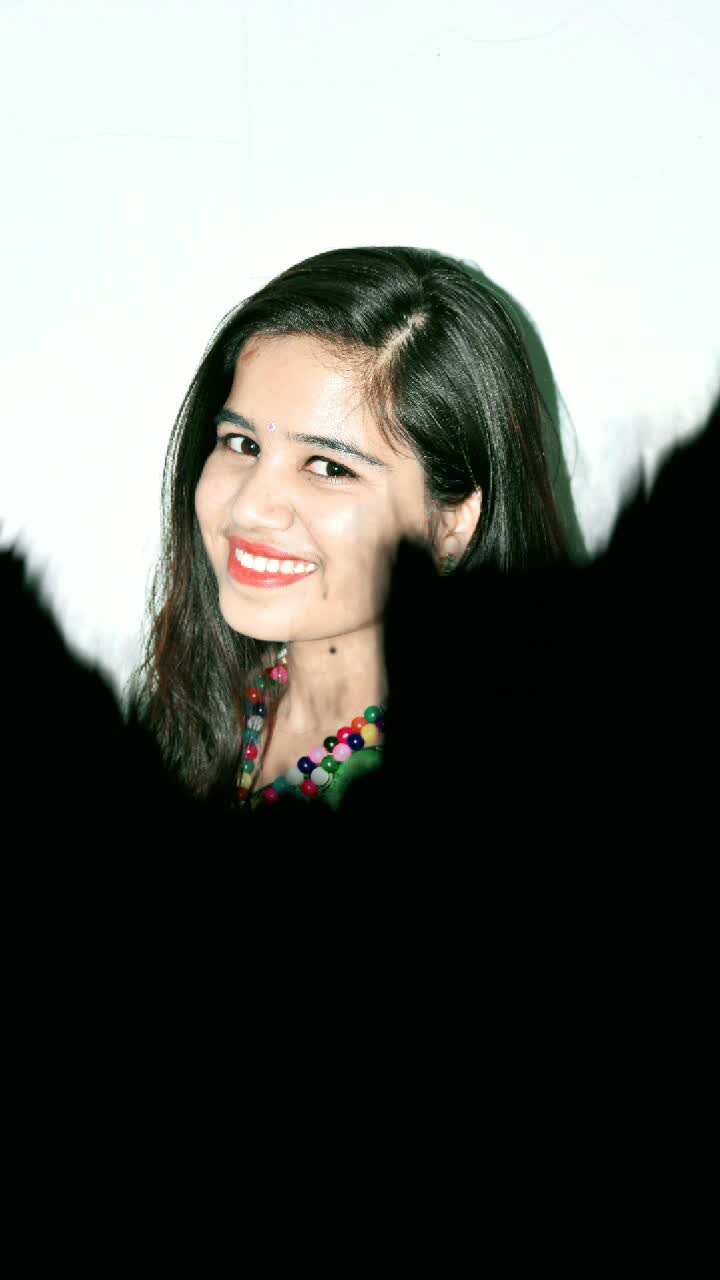 @Lakshu... 123