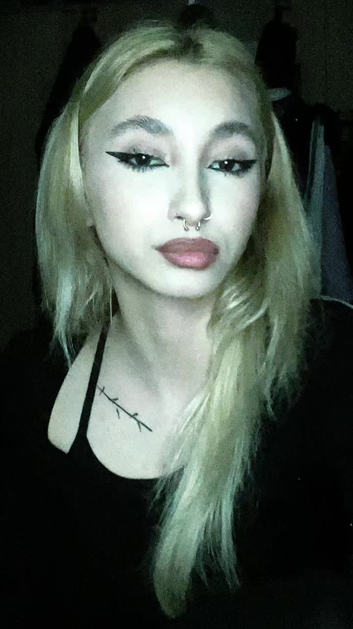 @sari👀