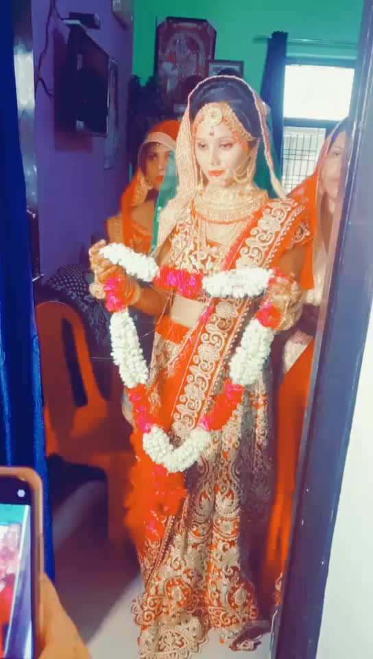 @DiSHa🌈 SIngh🍁💫