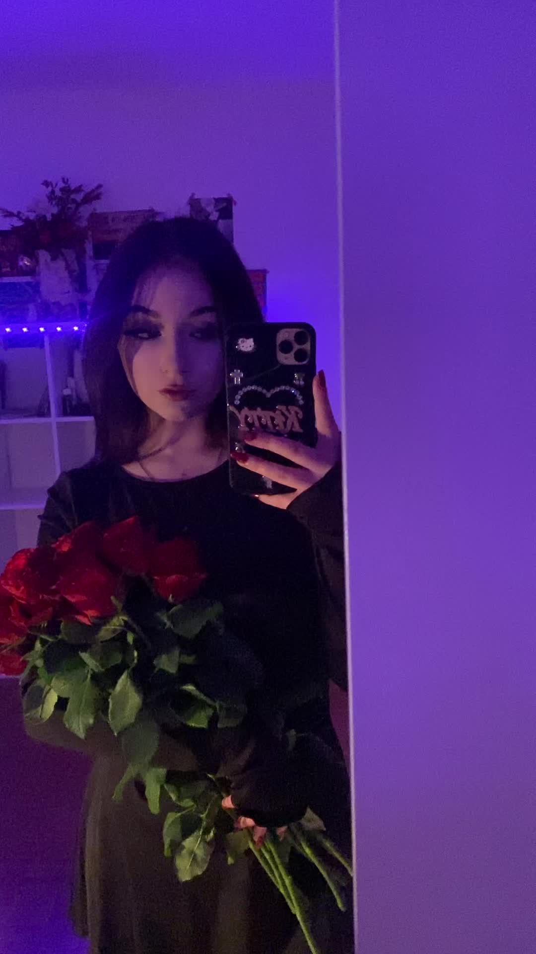 @𝓛💋