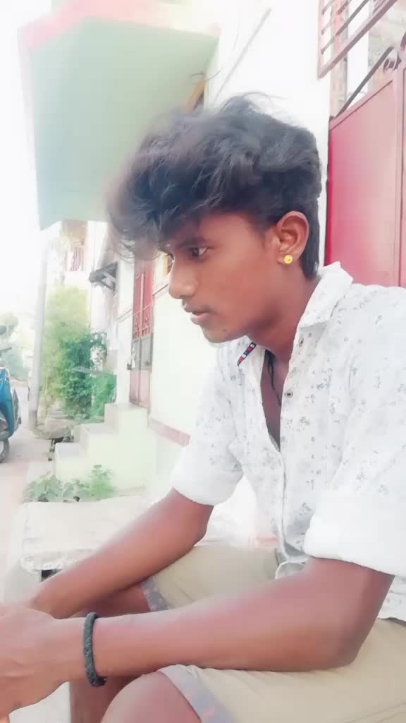 @👑Hari😎