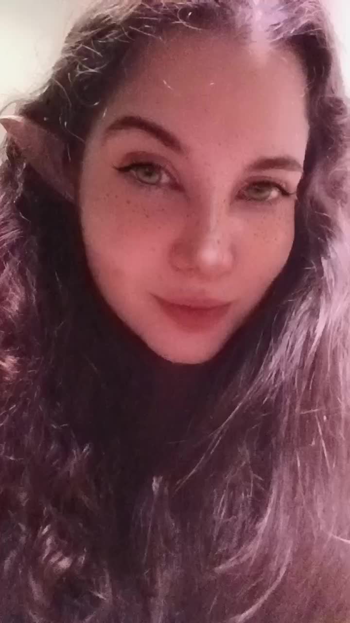 @Neniel
