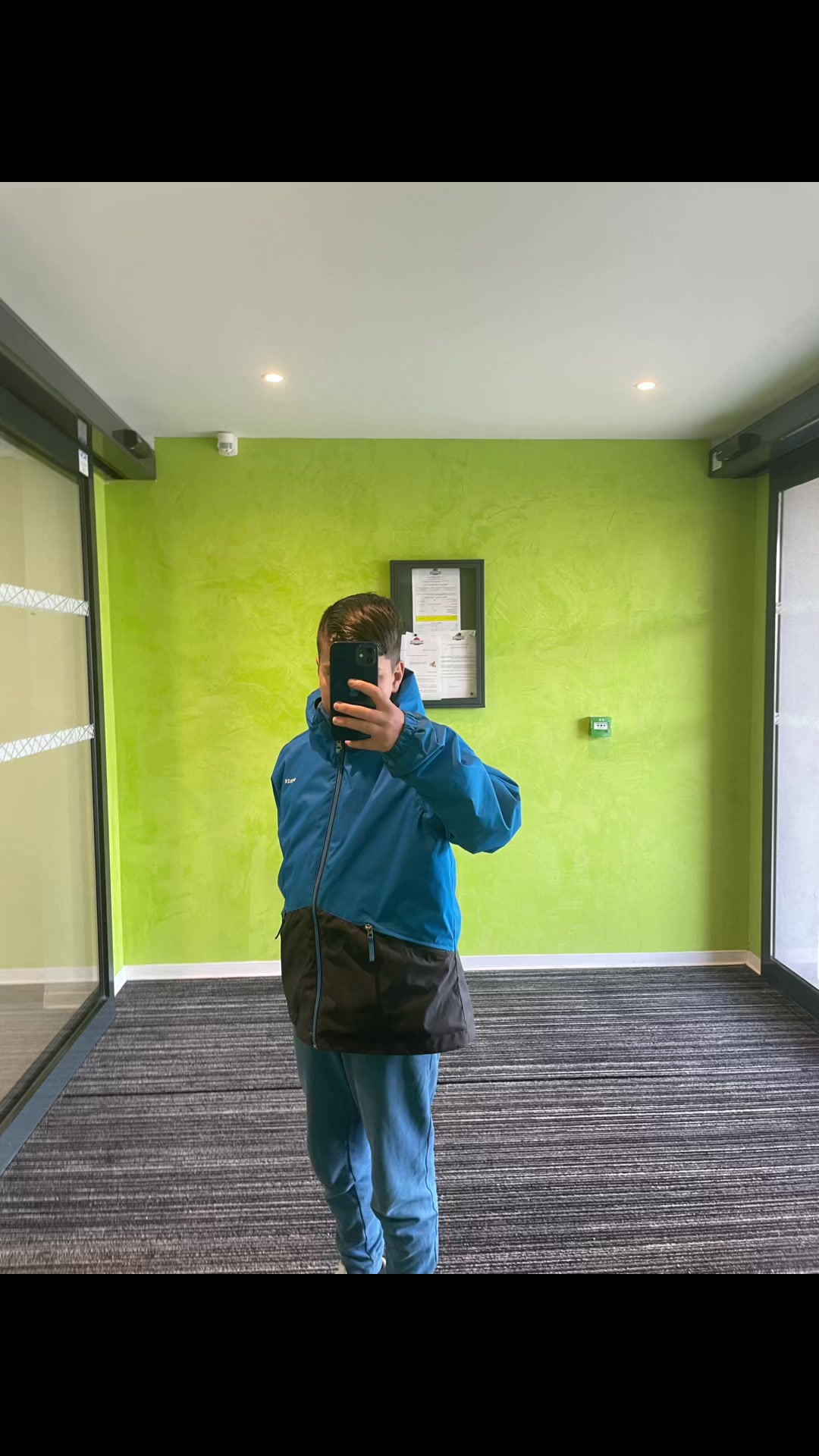 @eyeone