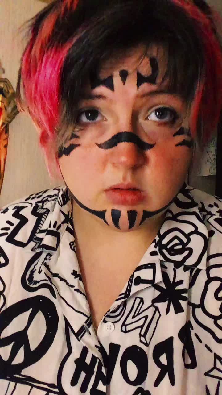 @CleseaFox
