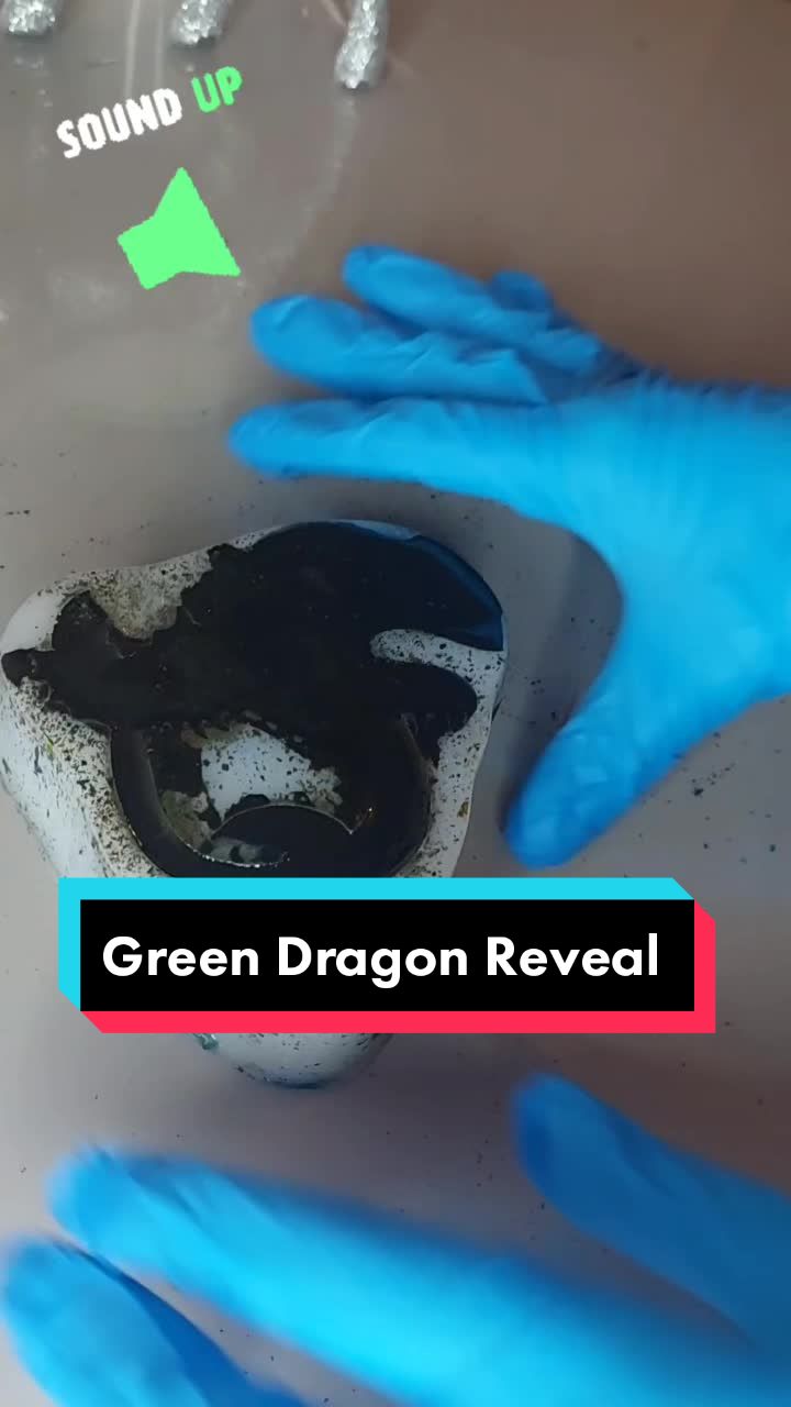 @Hayley's Resin
