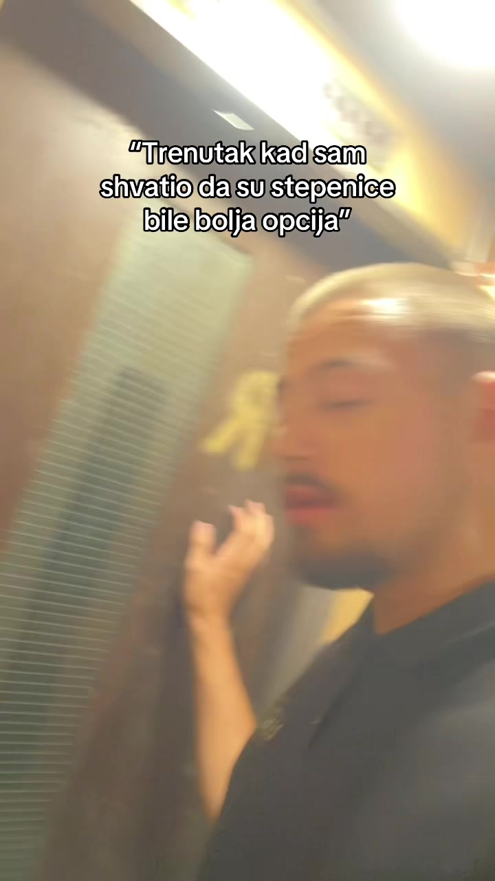 @Markoo_