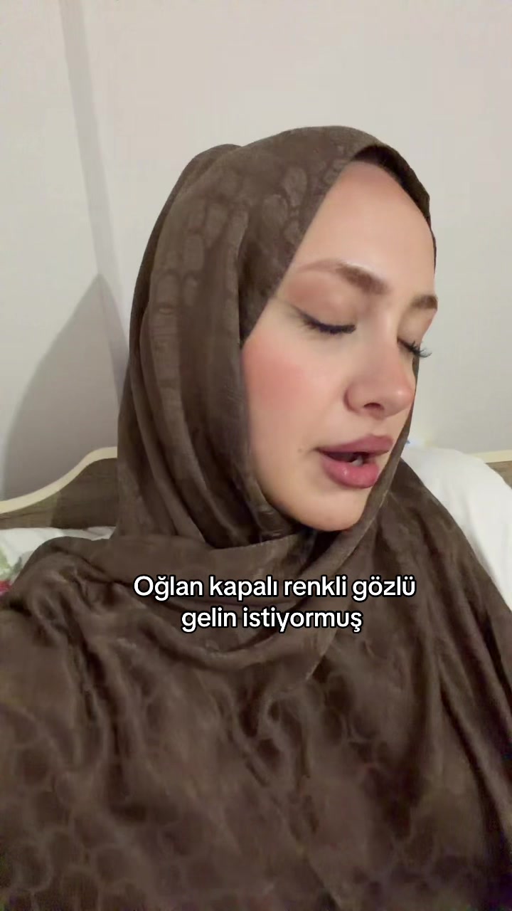@Esmanurdklc