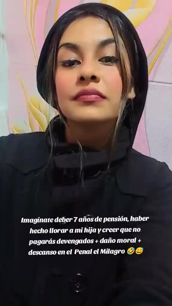 @🌼🌷Thalia Santillan 👑