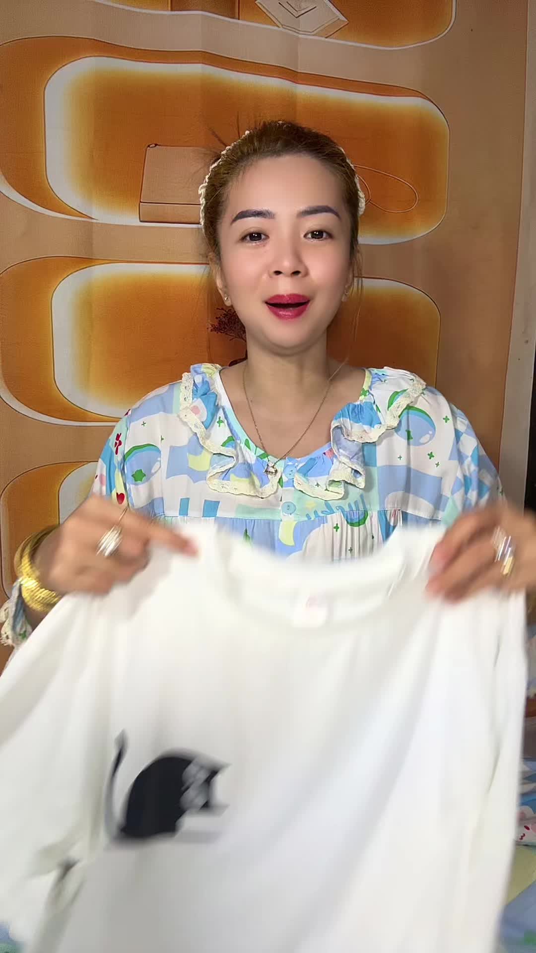 @Em Cẩm Nè