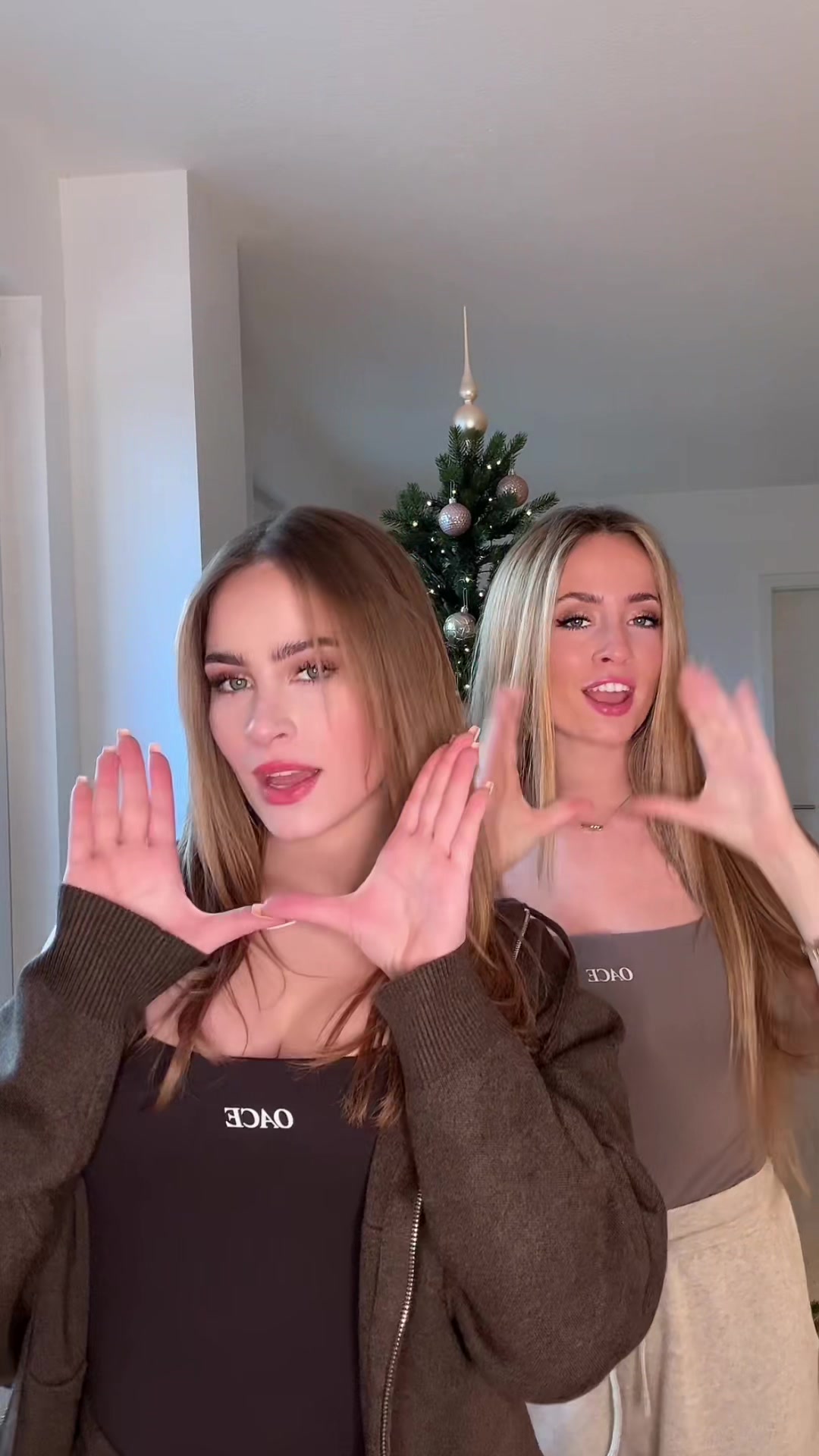 @KIM SARA