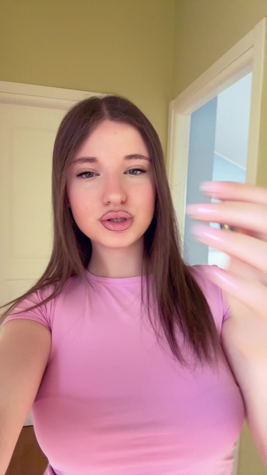 @delfinaclemente___