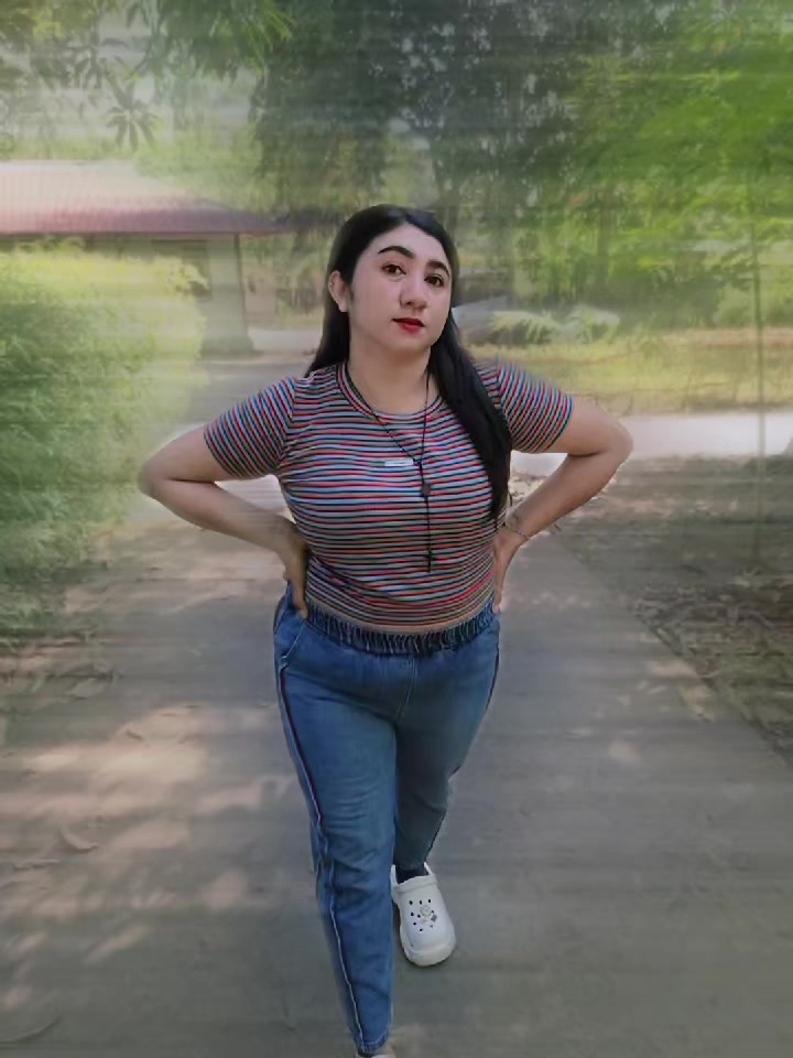 @yully_lay29