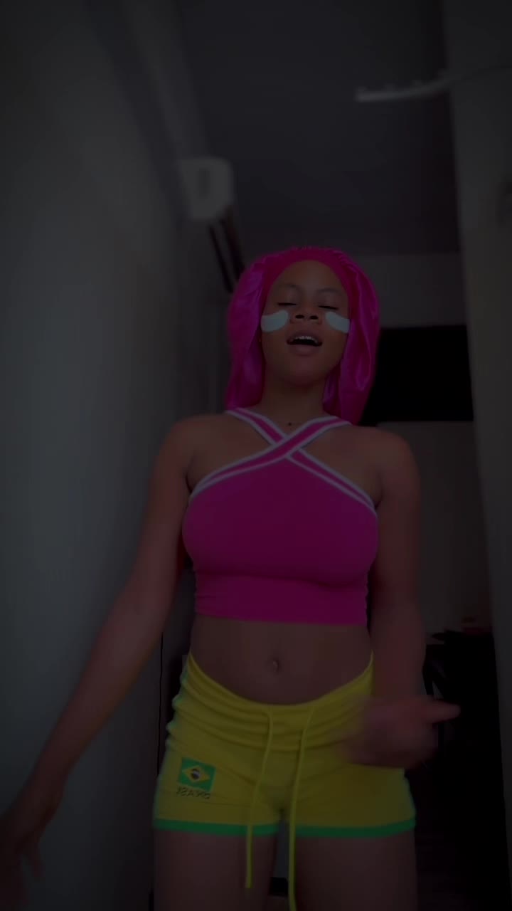 @Vickie🦋🐍💙
