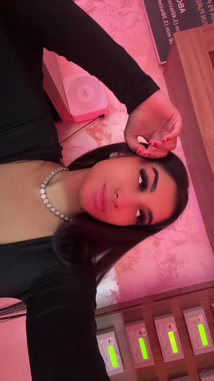 @m.anddreea