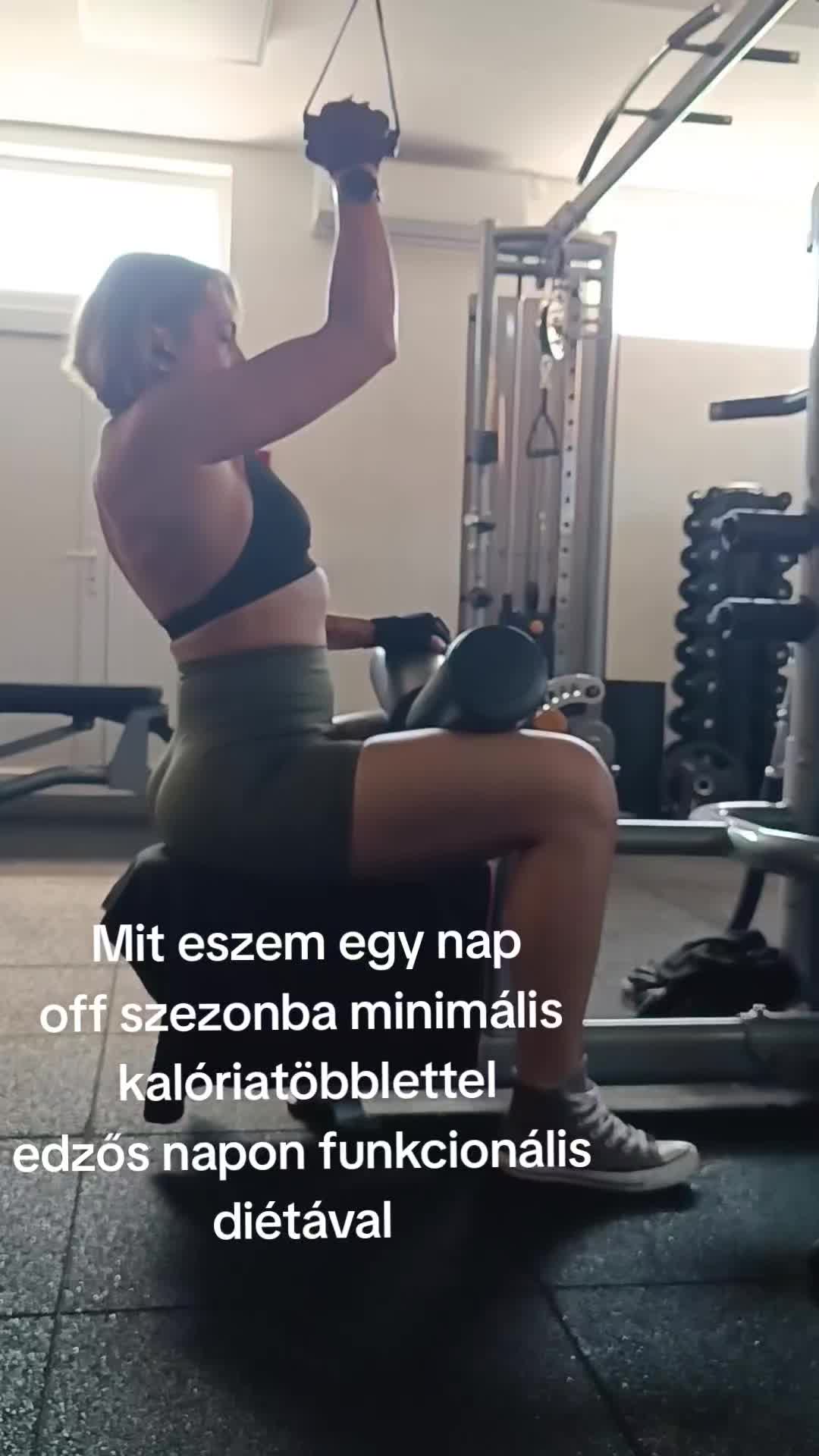 @Moncsi