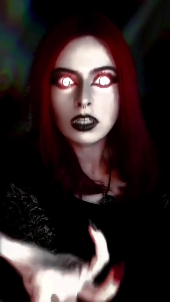 @𝕸𝖆𝖒𝖎𝕮𝖍𝖆𝖔𝖘