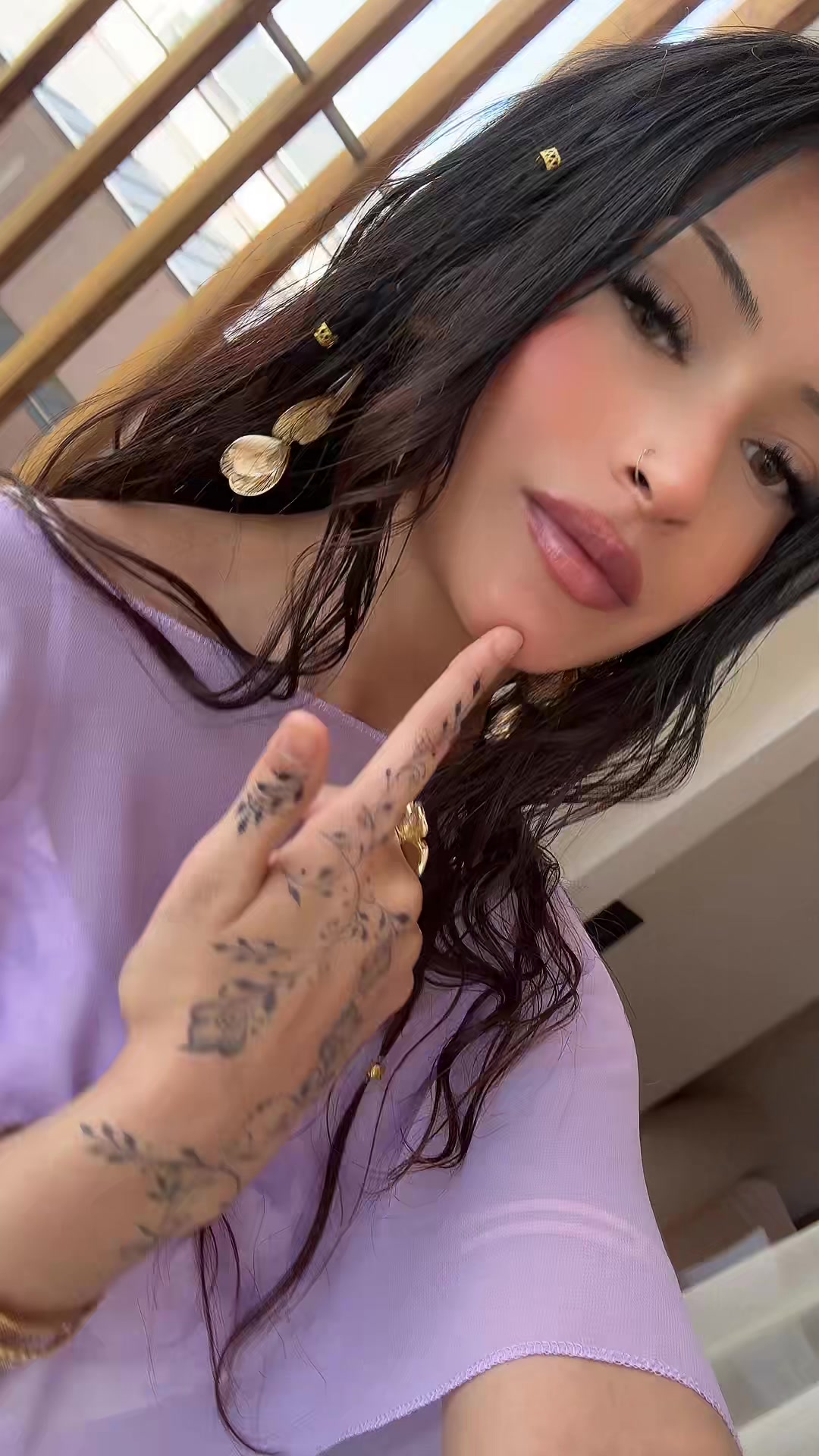 @⋆