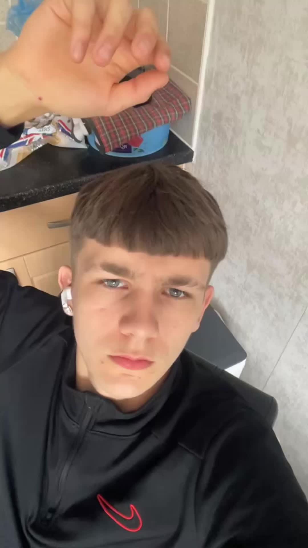 @user_kb17