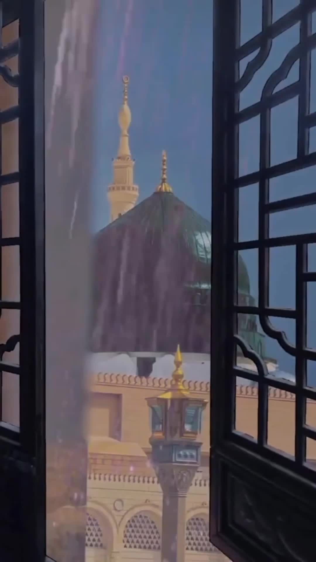 @Ishq e Madina🫀