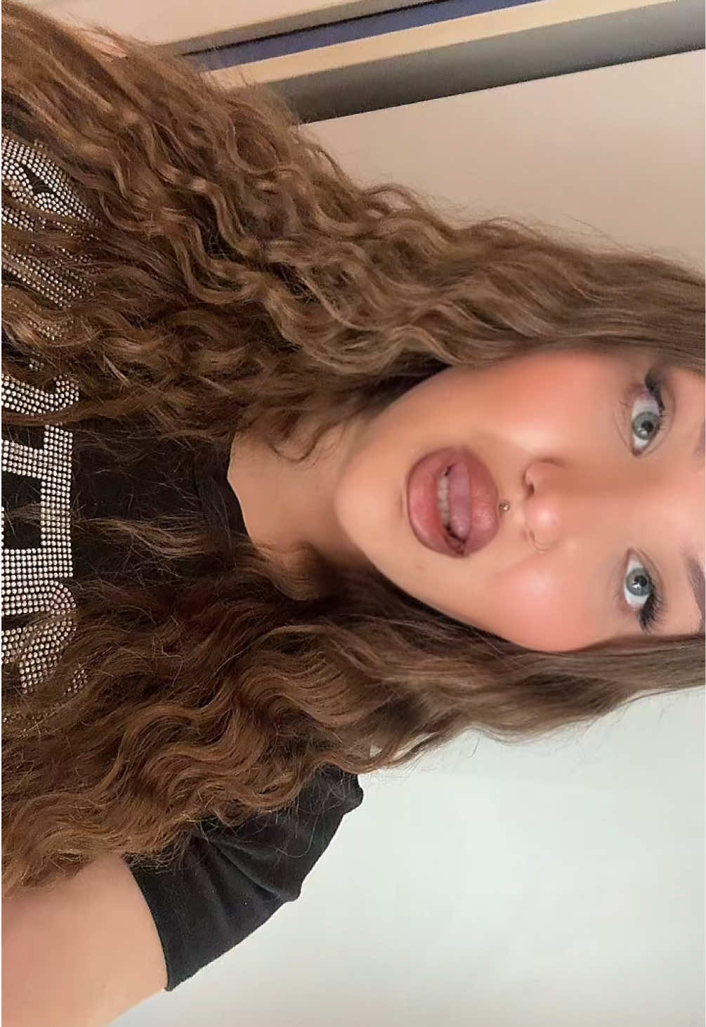 @Lovey.ey
