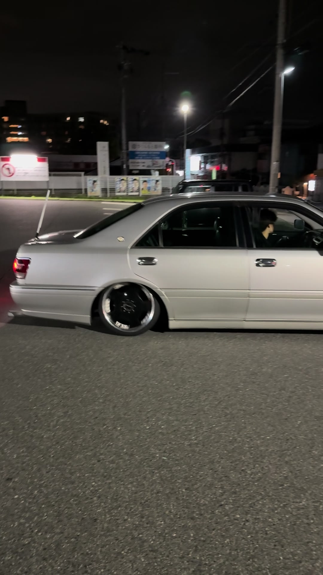 @赤いドラえもん