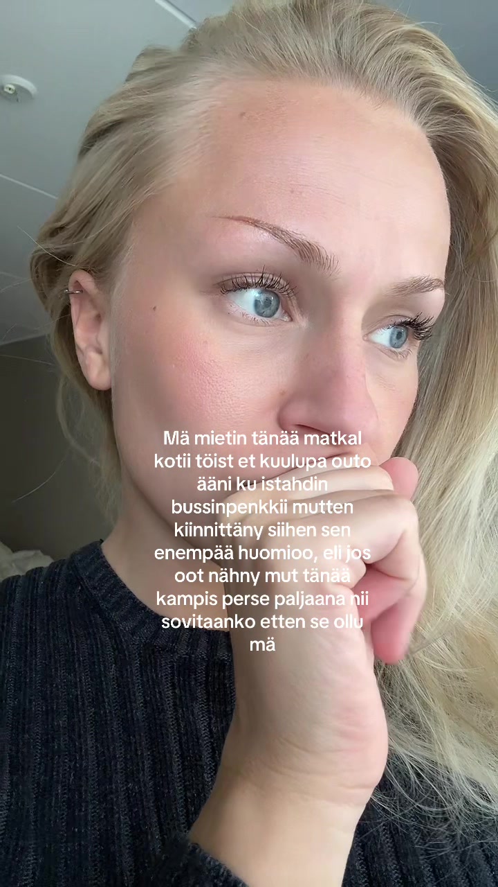 @ELLA🤠