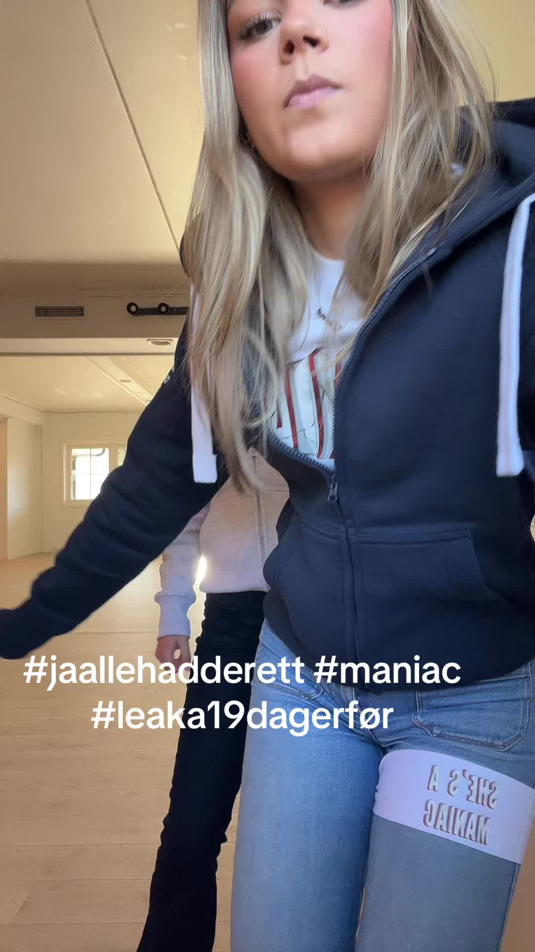 @Leona🫶🏼