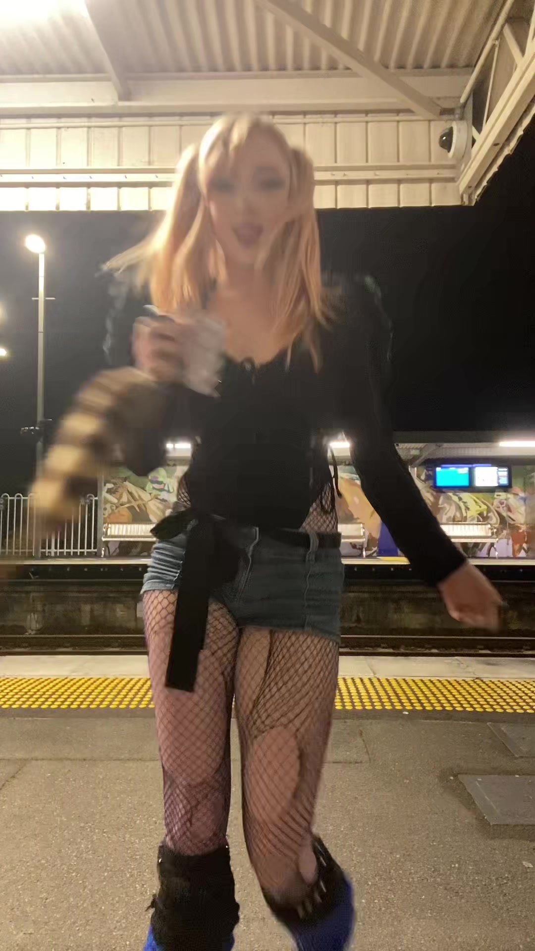@Poopy