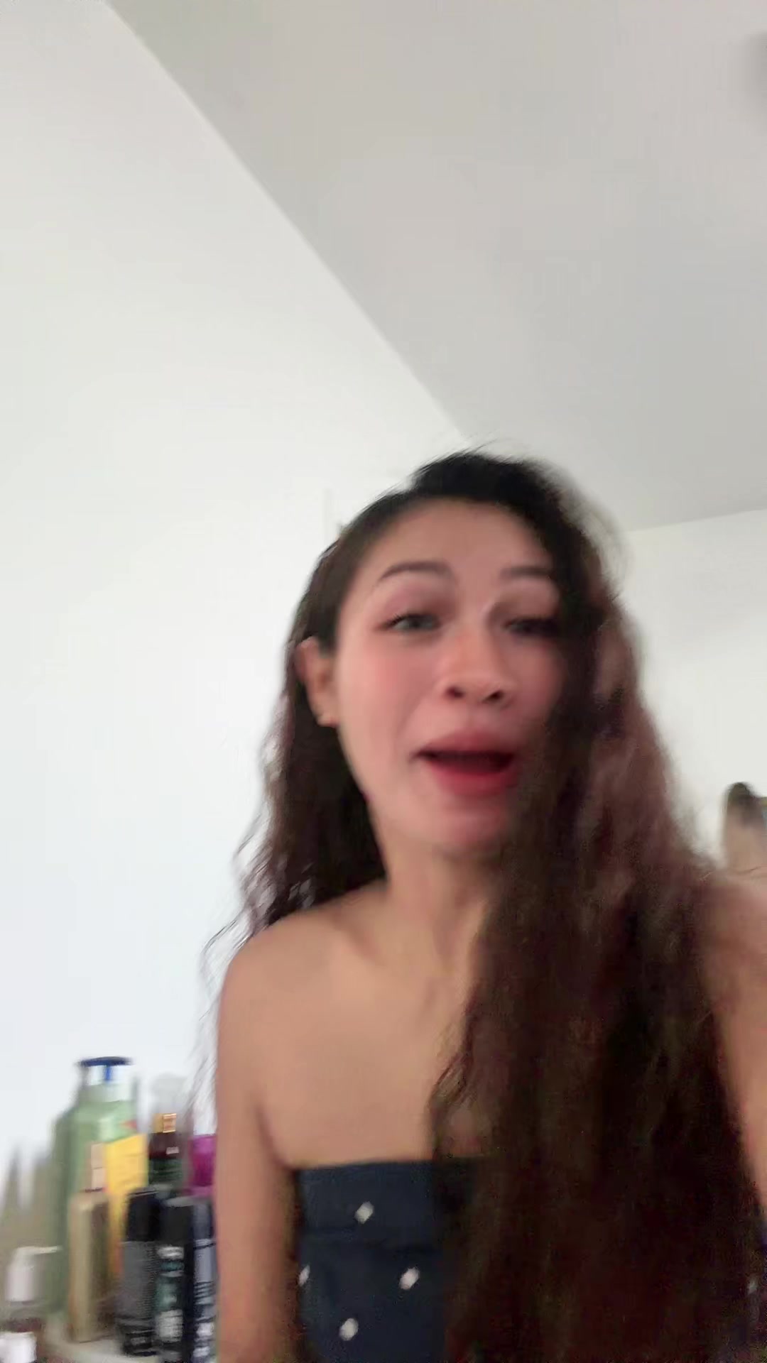 @Nika Yuni 🌹
