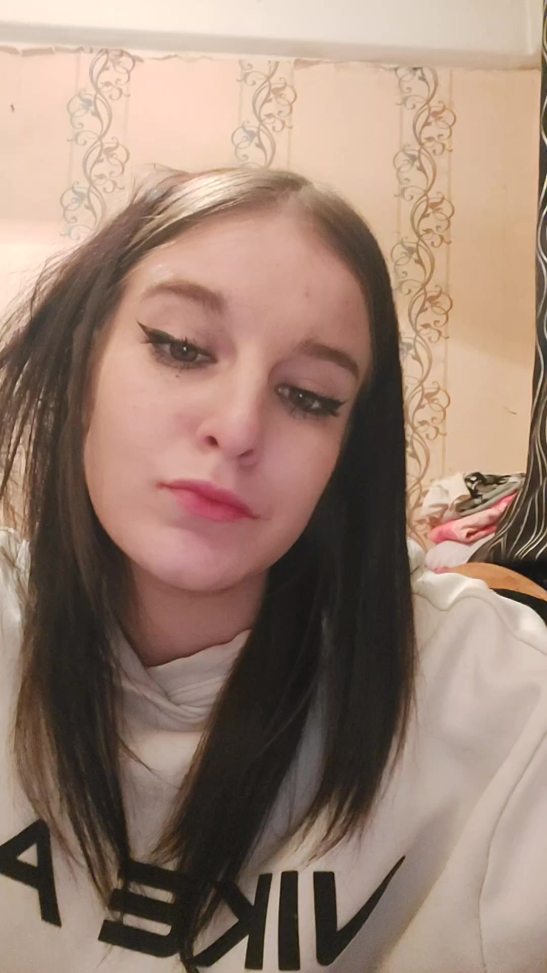 @bambola
