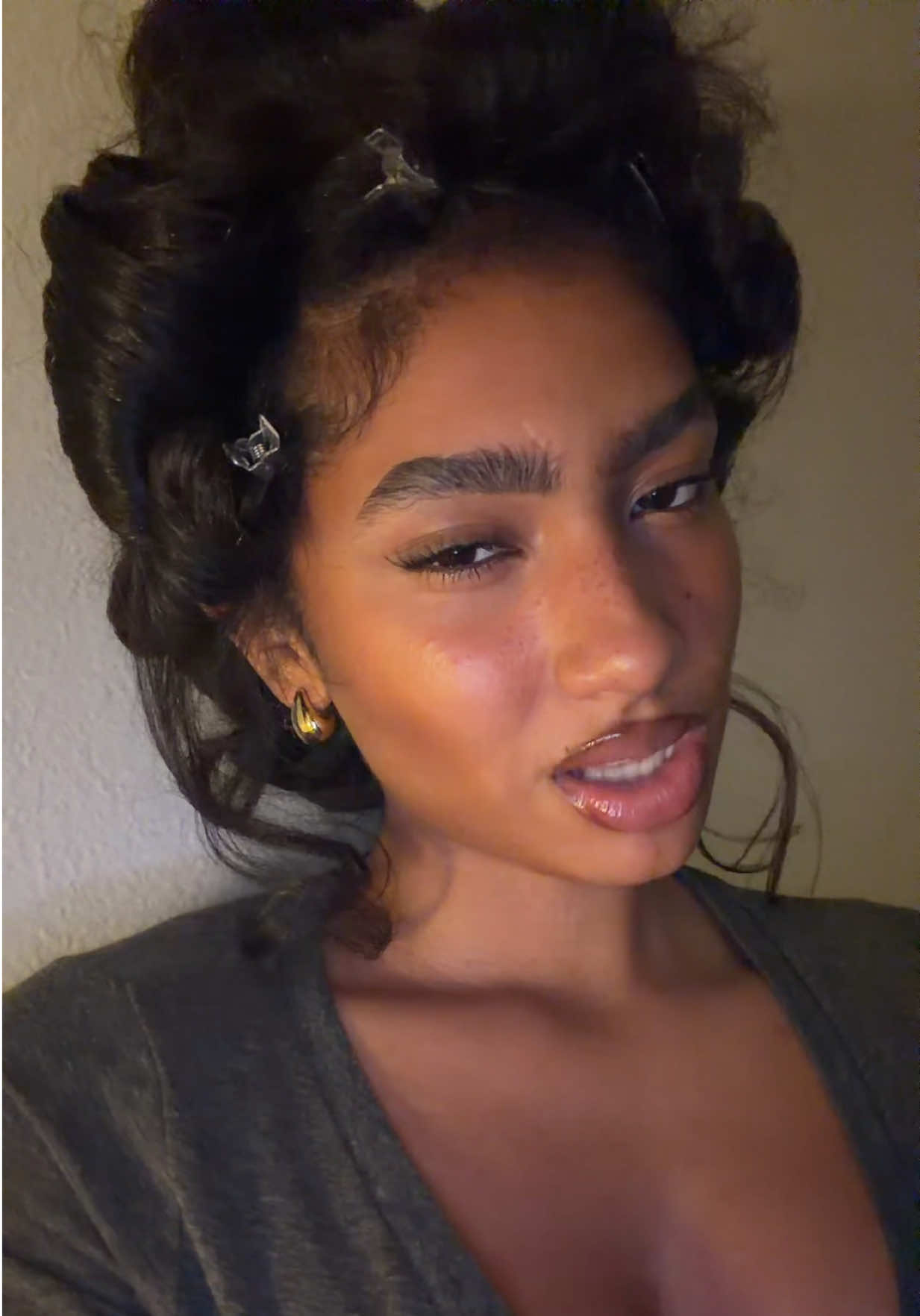 @ASHILAIRE