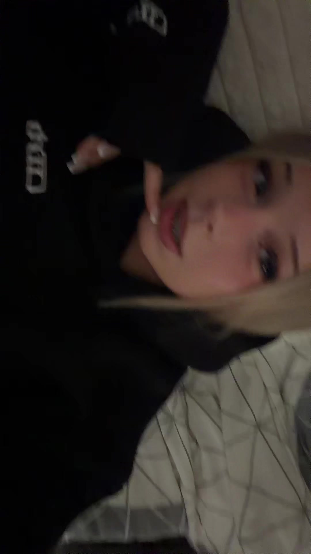 @𝒮