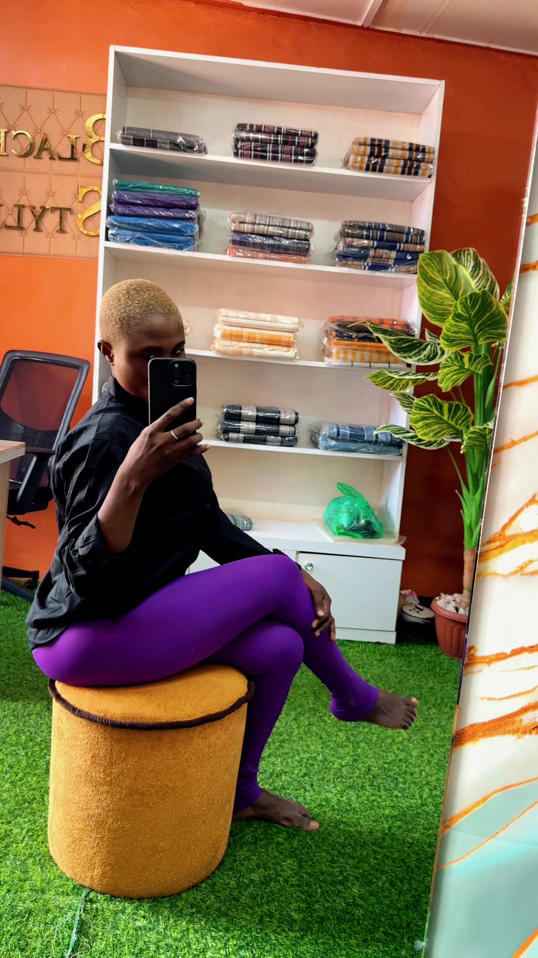 @Queenzy_🦋👸