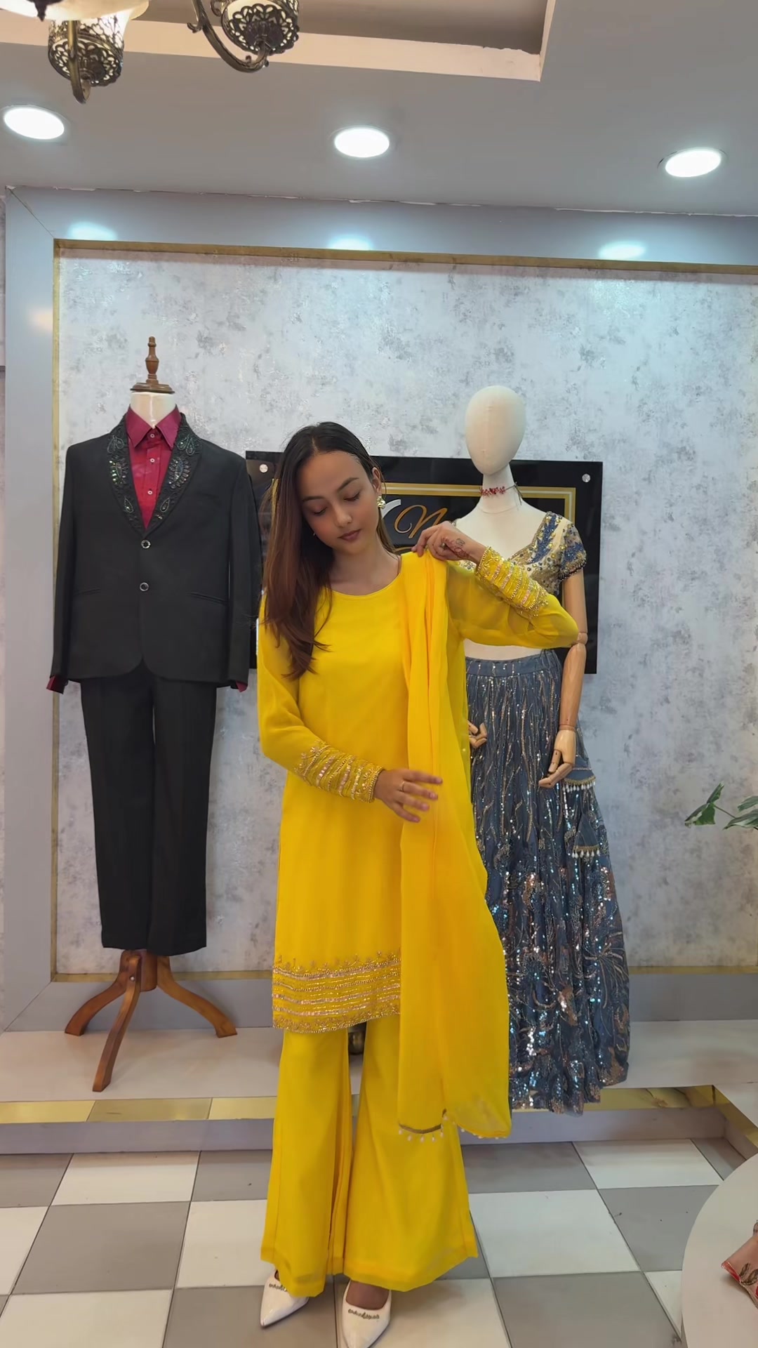 @Pahiran boutique itahari