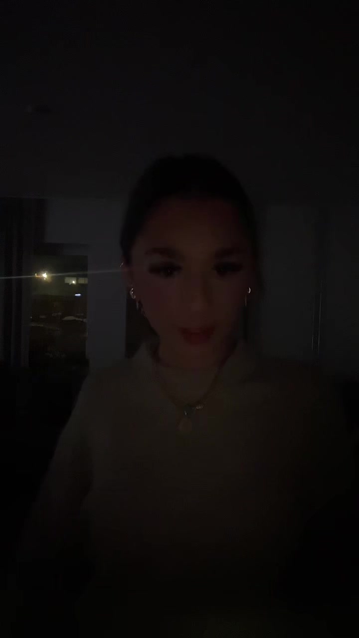 @#dfknbezza👐🏼