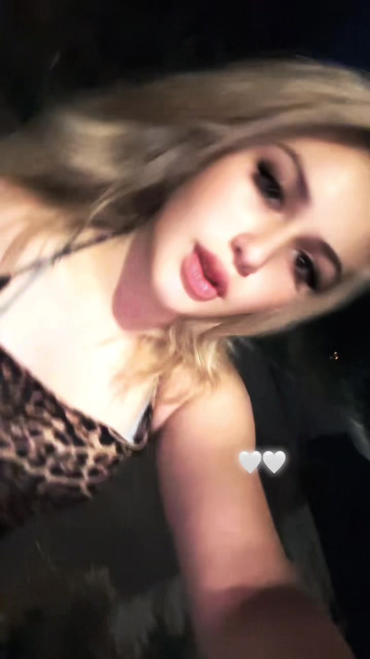 @𝒮.