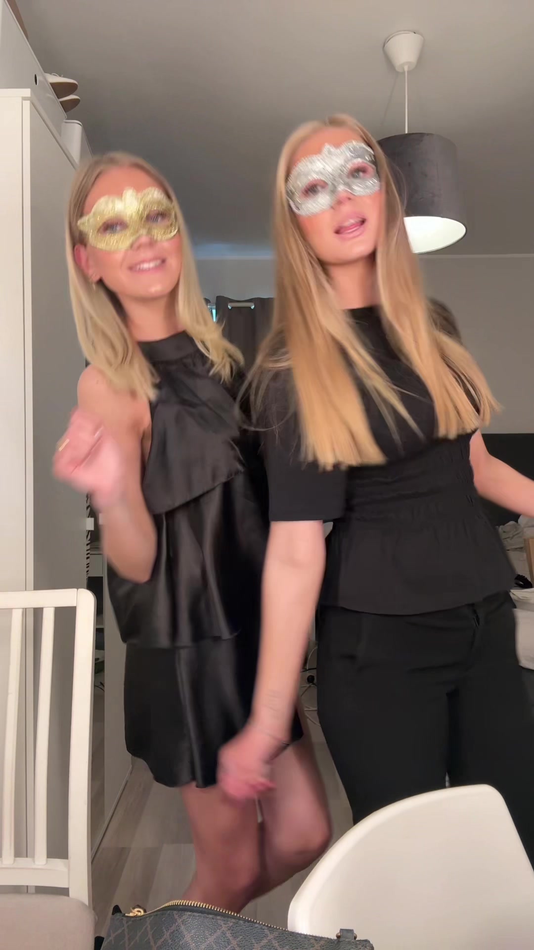 @Emmzi