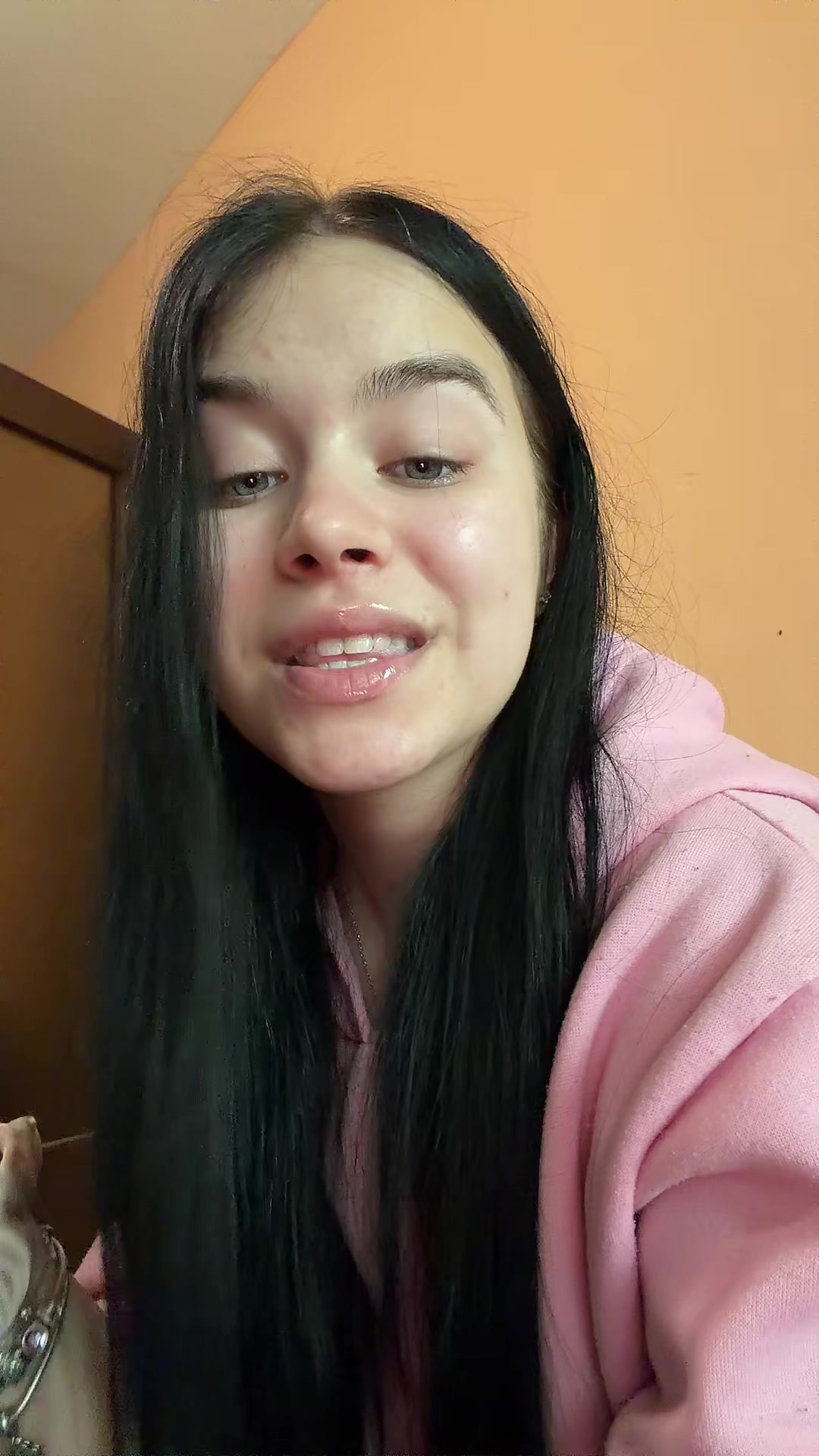 @Mimi5689