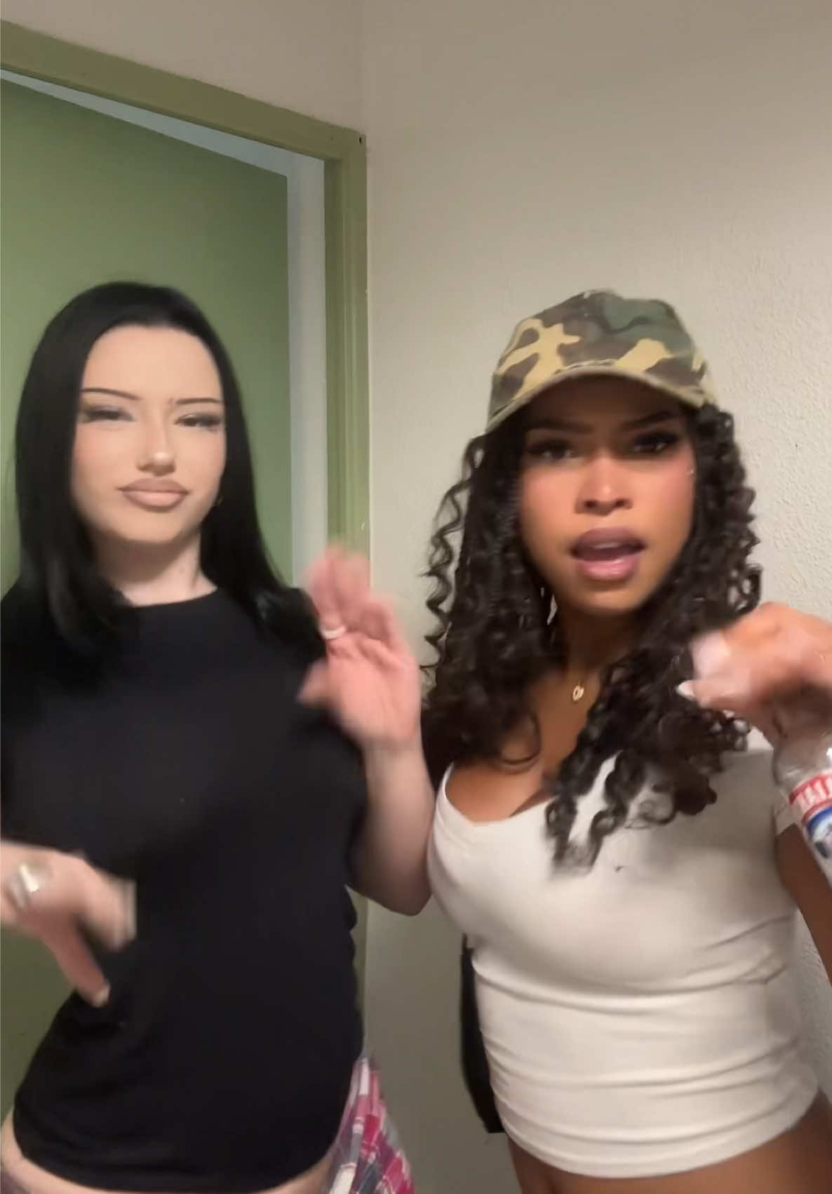 @ju