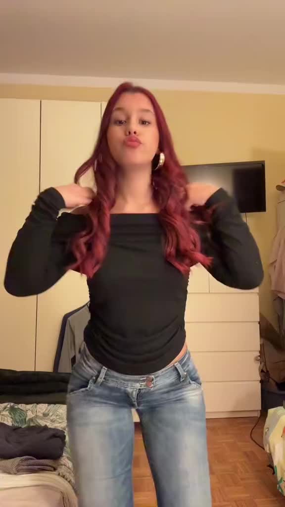 @𝐃𝐡𝐚𝐥𝐢