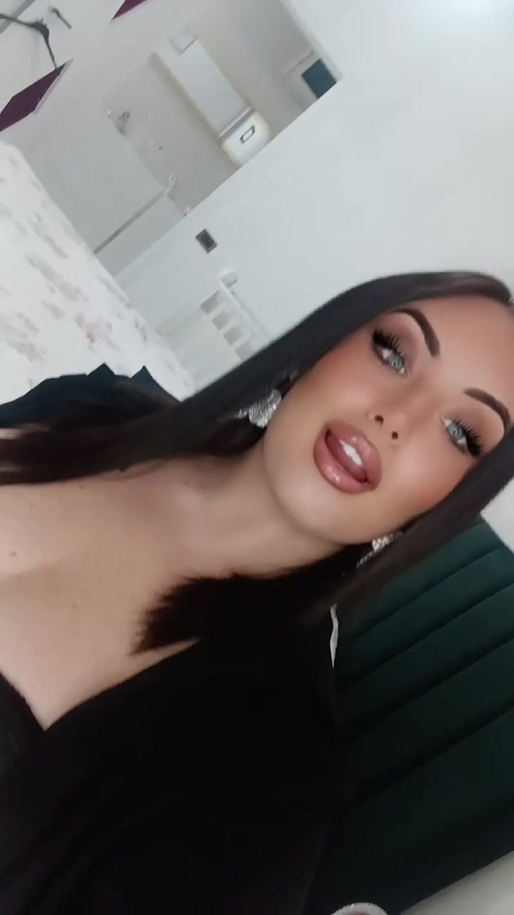 @Rosa Lavella