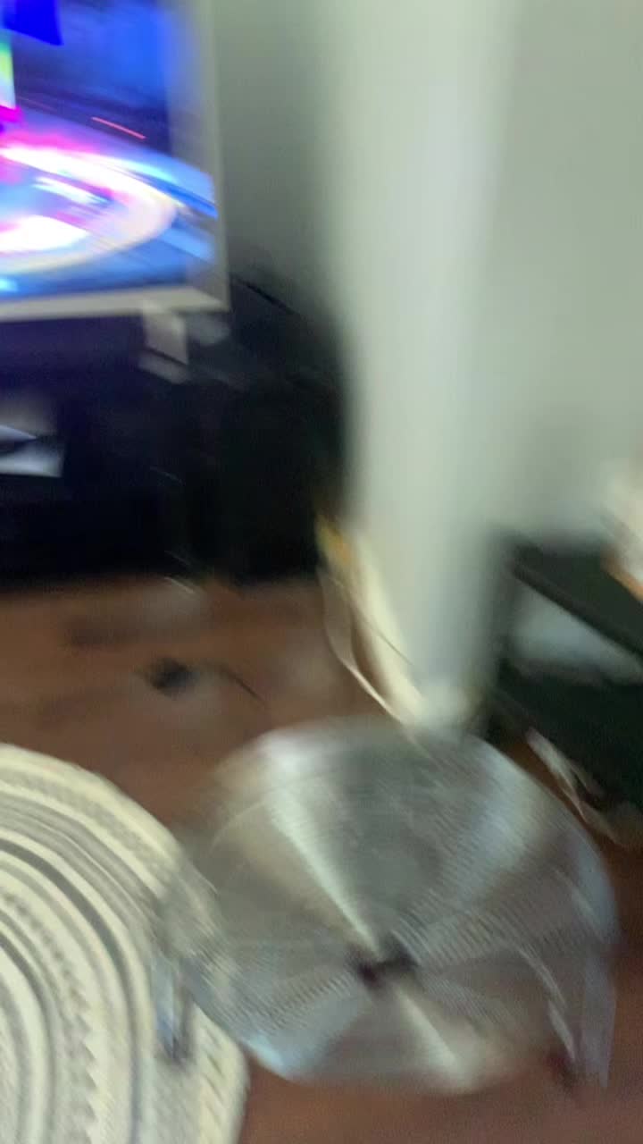 @rascalredtail