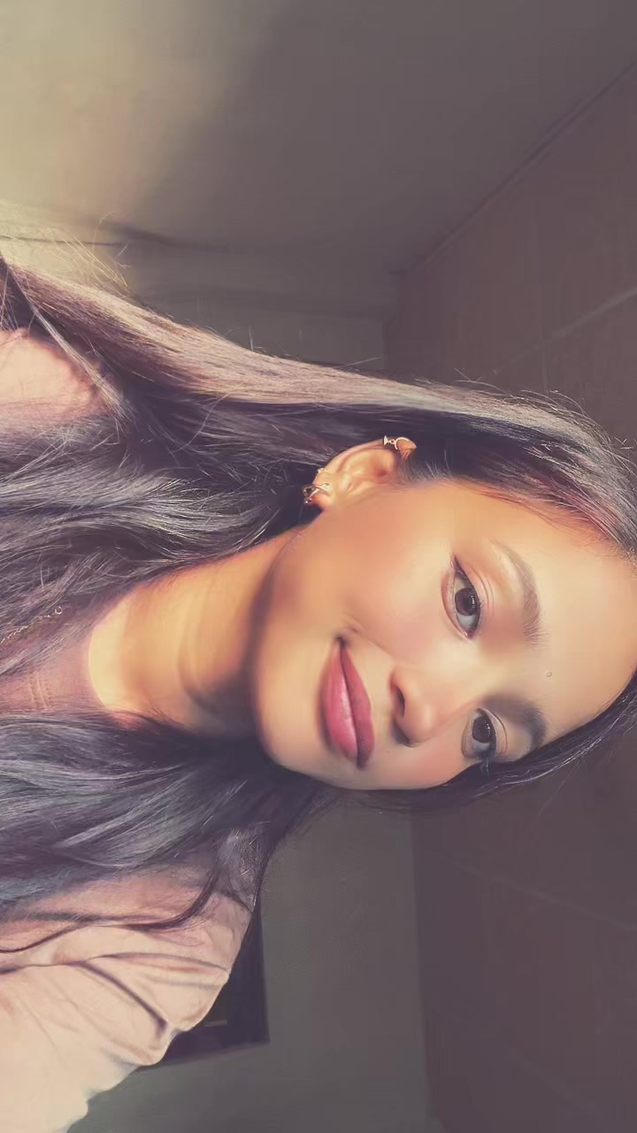 @NaNu🧿🖤