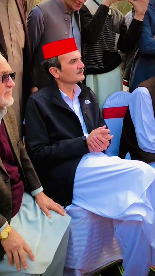 @Ameer Haider Khan hoti